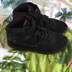 FILA Sneakers